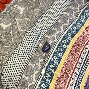 Gem crystal stone hanger